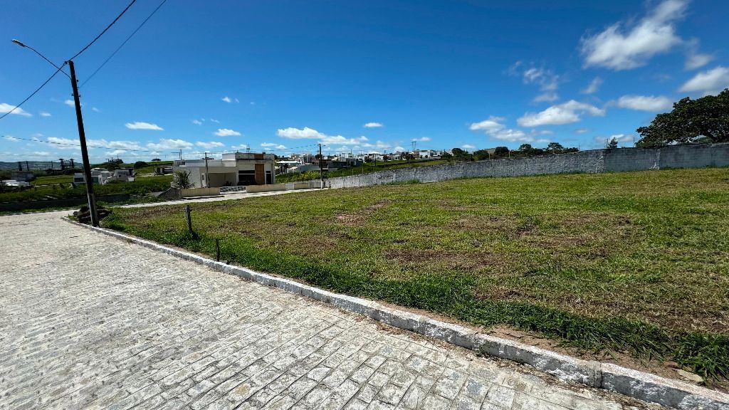 Terreno à venda, 683 m² por R$ 340.000,00 - Condomínio Bellevue - Garanhuns/PE