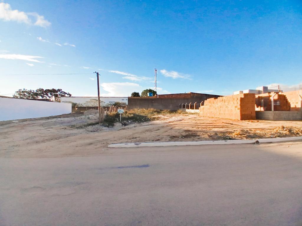 Imagens do imóveis Terreno à venda, 450 m² por R$ 145.000,00 - Cohab 3 - Garanhuns/PE