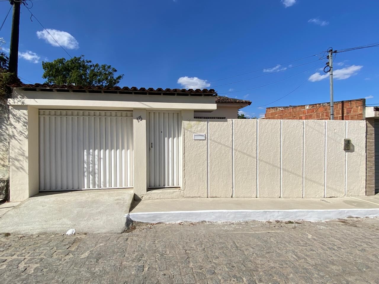 Imagens do imóveis Casa Padrão  à venda severiano Moraes Filho Garanhuns-PE por R$ 260.000,00