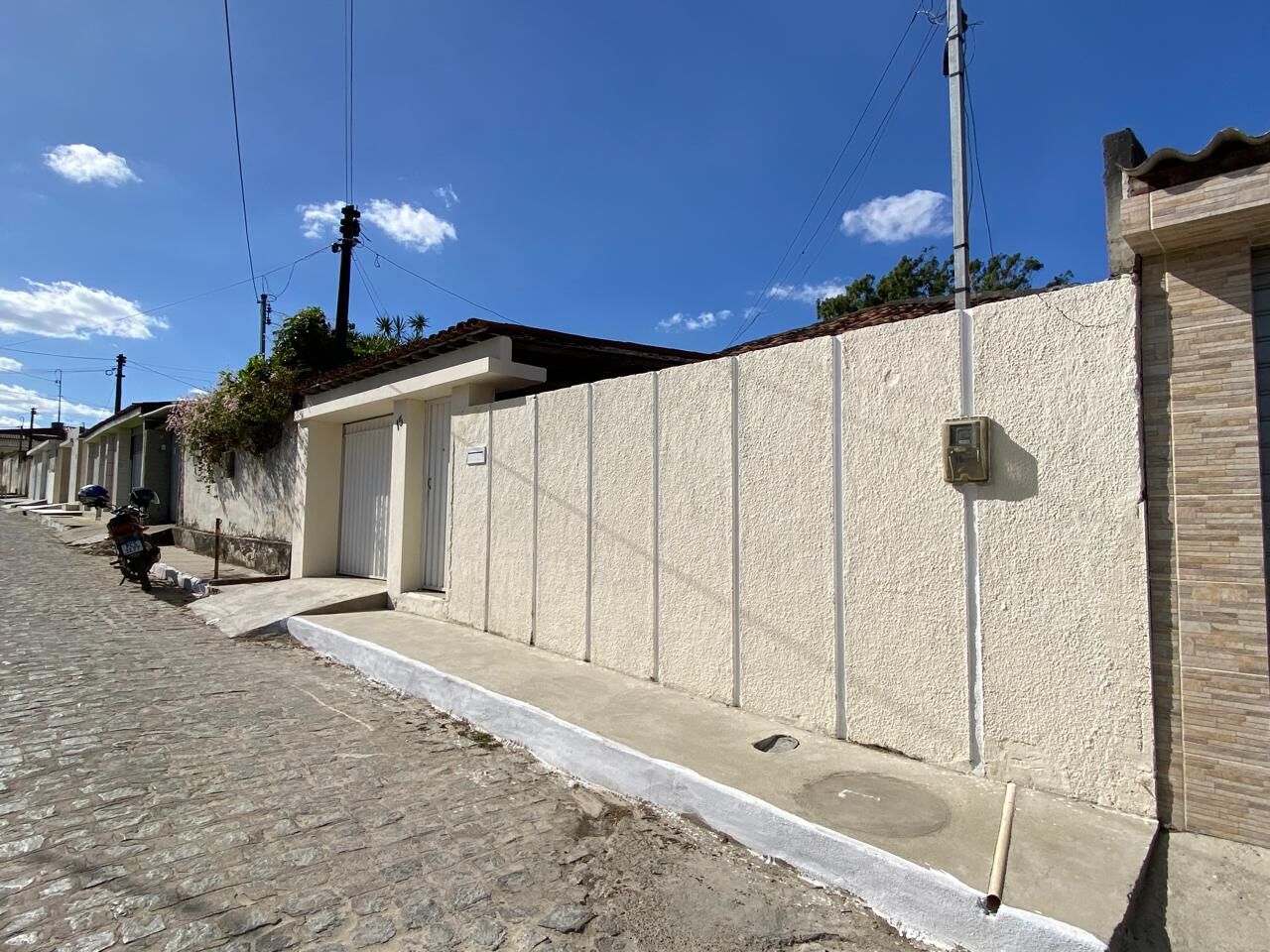 Imagens do imóveis Casa Padrão  à venda severiano Moraes Filho Garanhuns-PE por R$ 260.000,00