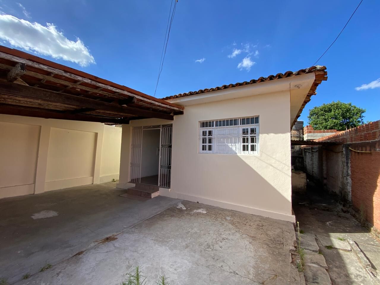 Imagens do imóveis Casa Padrão  à venda severiano Moraes Filho Garanhuns-PE por R$ 260.000,00