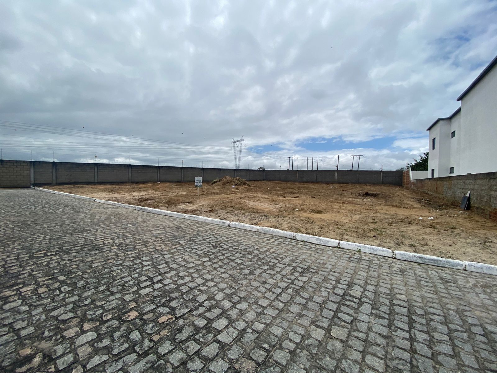 Terreno à venda no bairro Heliópolis em Garanhuns/PE