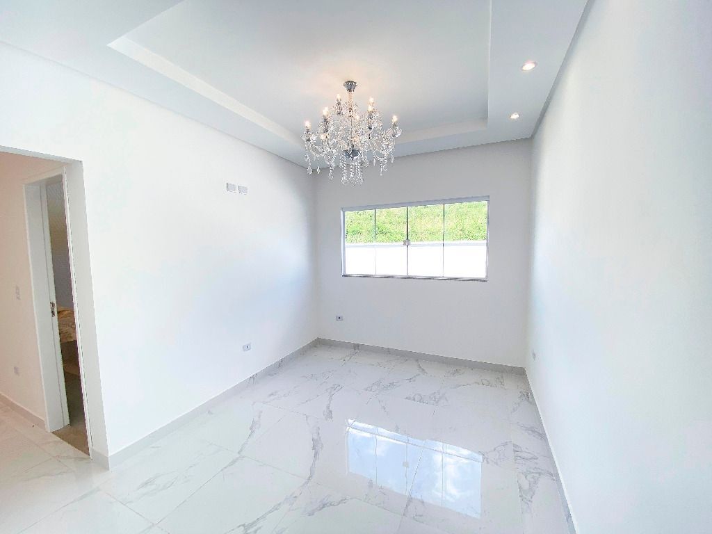 Imagens do imóveis Casa Alto Padrão aluguel por R$ 4.700,00 no condominio Ville De Fluers