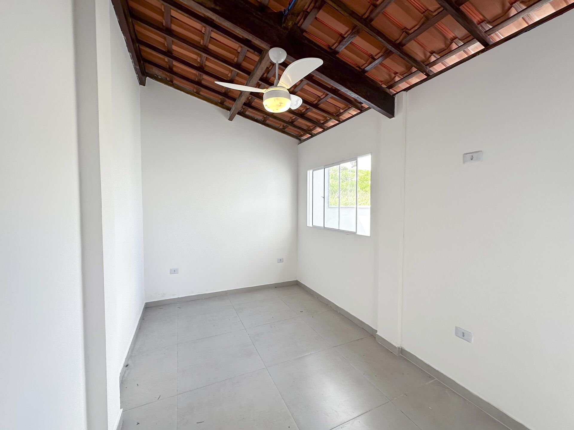 Imagens do imóveis Casa Alto Padrão aluguel por R$ 4.700,00 no condominio Ville De Fluers