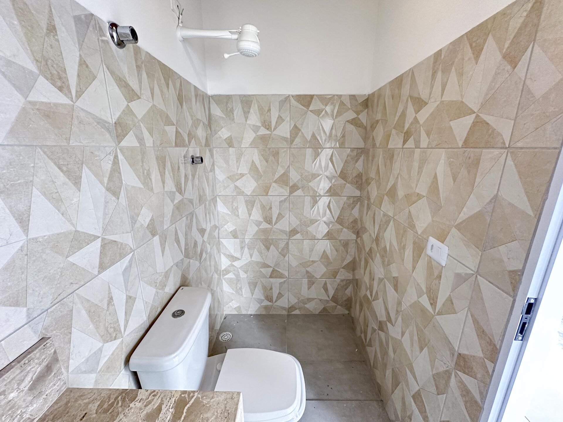 Imagens do imóveis Casa Alto Padrão aluguel por R$ 4.700,00 no condominio Ville De Fluers