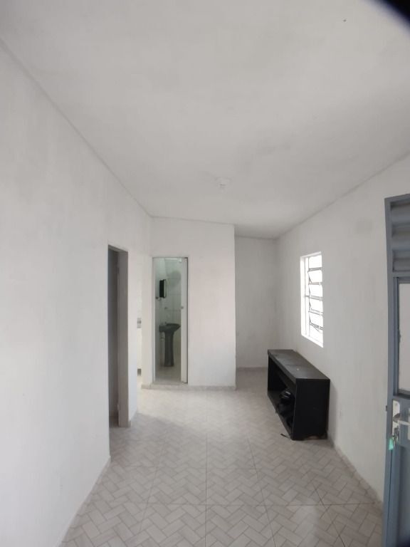 Imagens do imóveis Apartamento com 1 quarto à venda por R$ 50.000 - Heliópolis - Garanhuns/PE