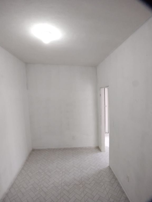 Imagens do imóveis Apartamento com 1 quarto à venda por R$ 50.000 - Heliópolis - Garanhuns/PE
