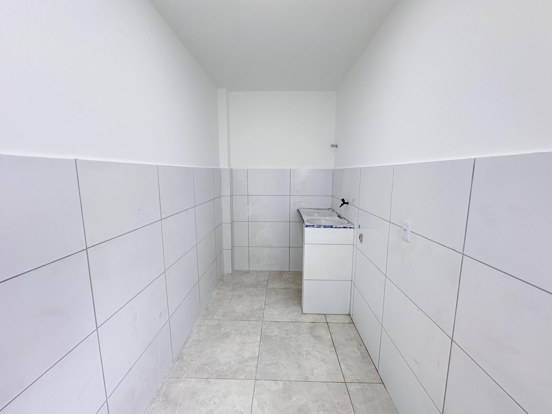 Imagens do imóveis Casa Padrão á venda por R$ 399.000,00 no bairro Cidade Das Flores