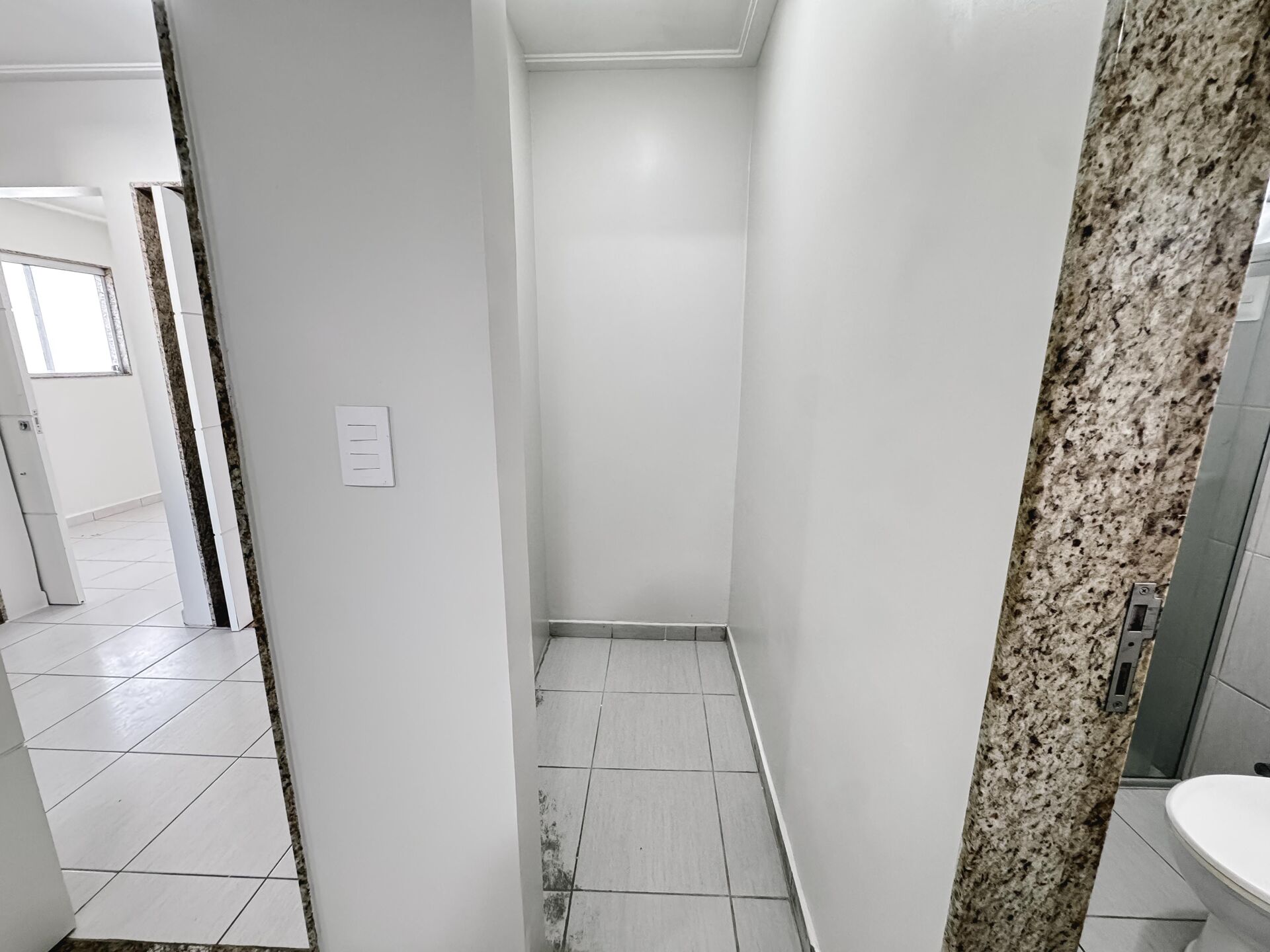 Casa alto padrão com 03 quartos para aluguel por R$ 2.600,00 - Condomínio Mont Serrat - Garanhuns/PE