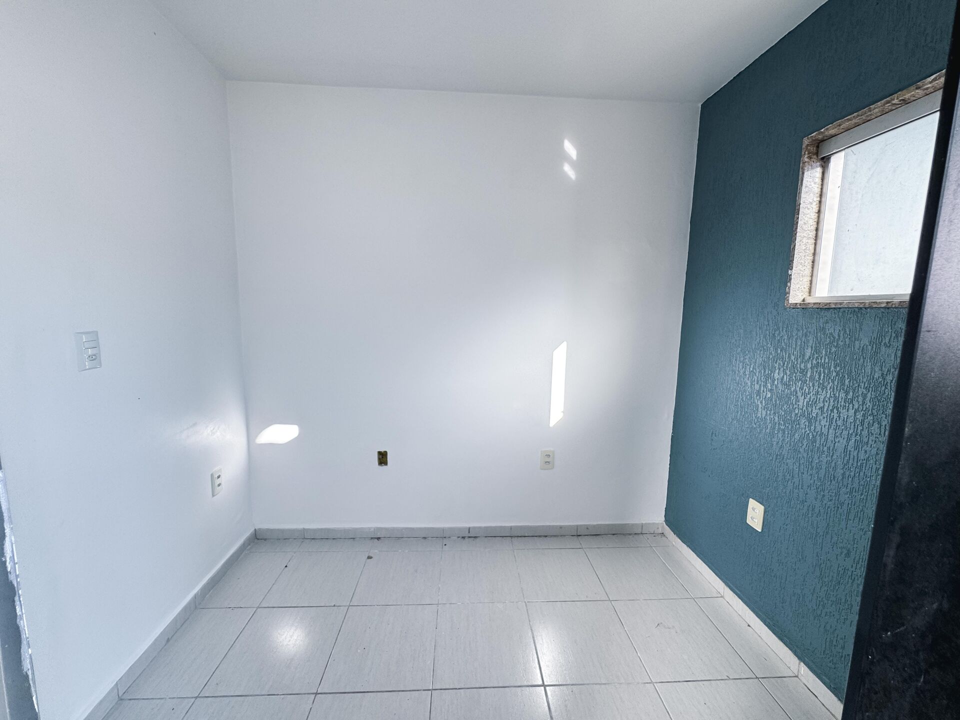 Casa alto padrão com 03 quartos para aluguel por R$ 2.600,00 - Condomínio Mont Serrat - Garanhuns/PE