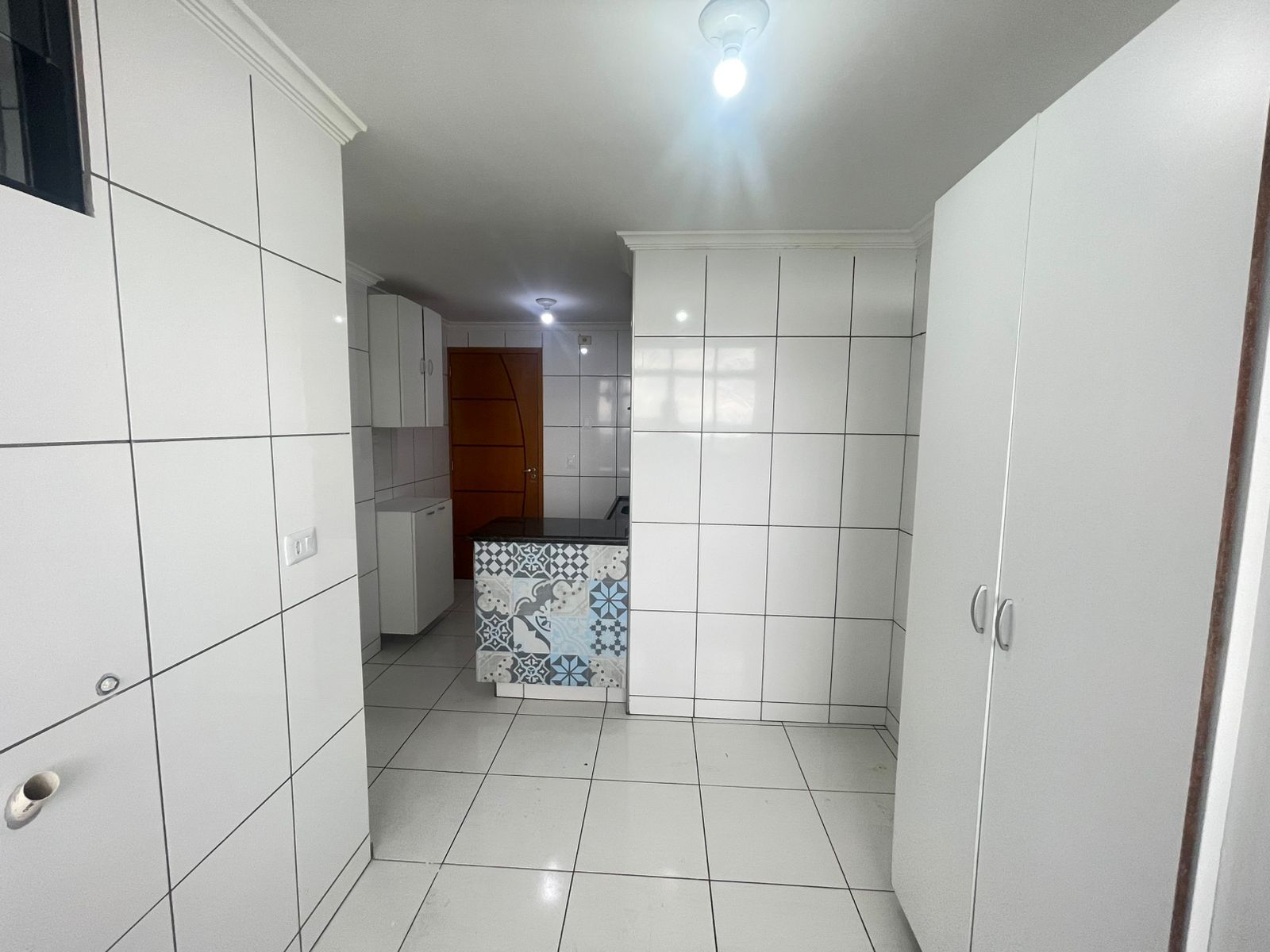 Apartamento Padrão Aluguel por R$2.300,00 no bairro heliópolis