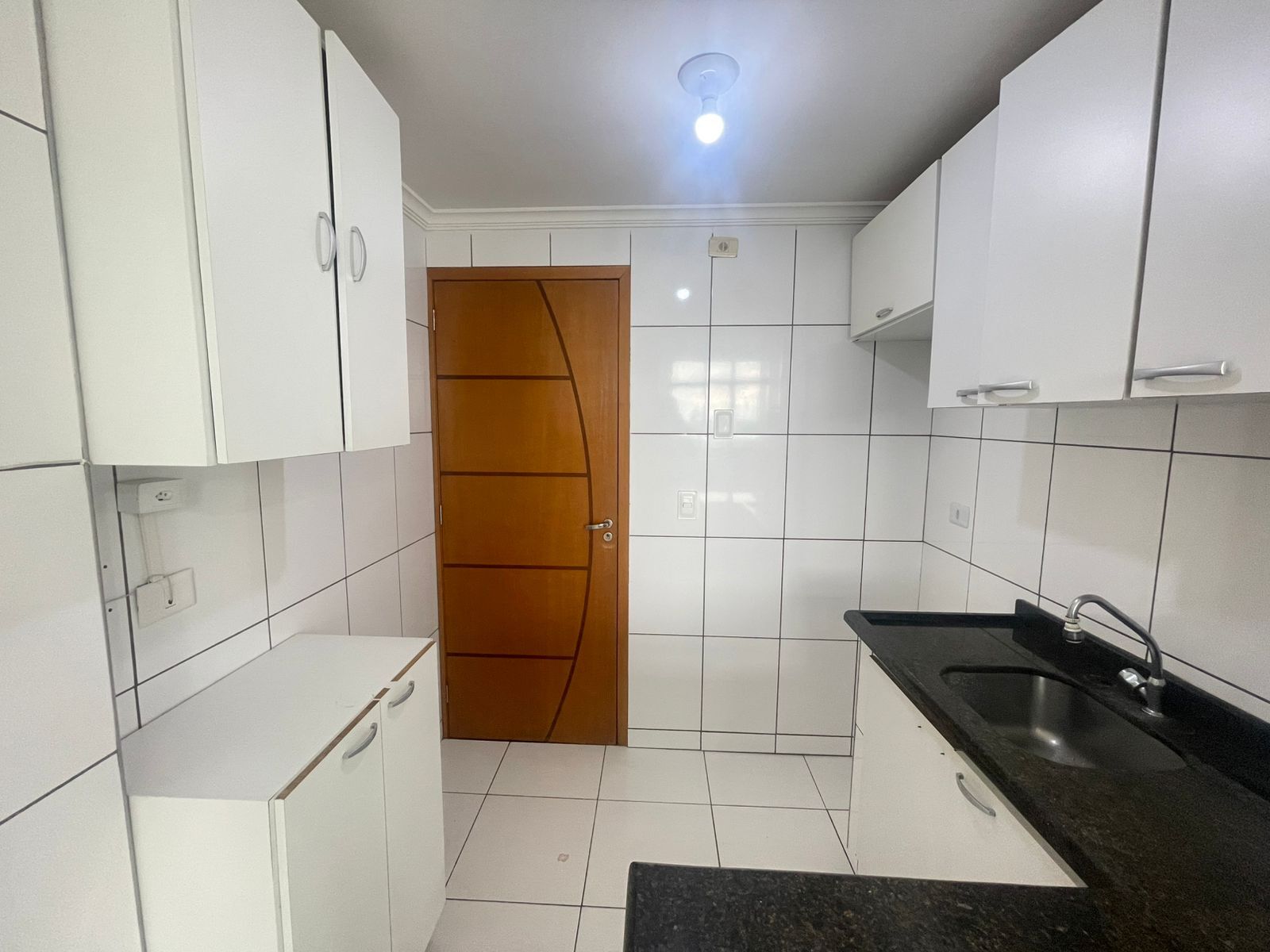 Apartamento Padrão Aluguel por R$2.300,00 no bairro heliópolis