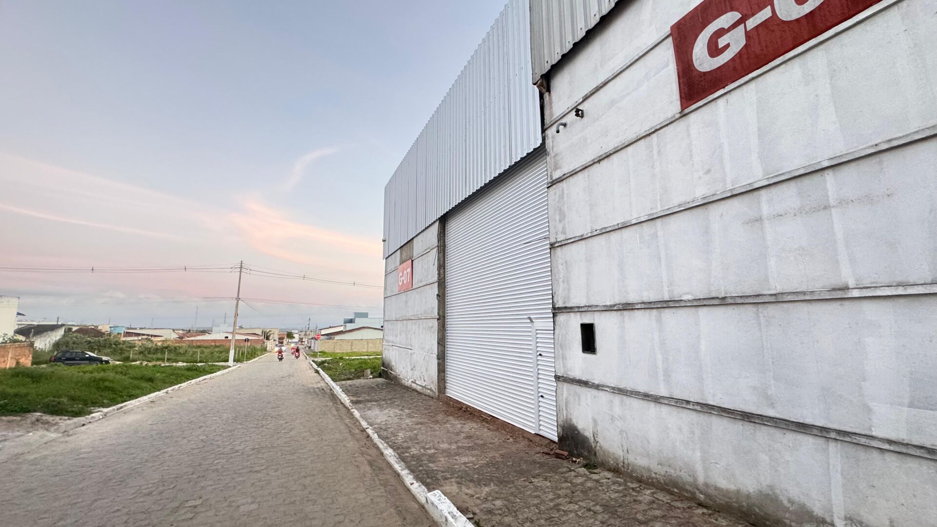 o para Aluguel R$3.000,00 bairro Francisco Simão dos Santos Figueira-Garanhunsueira - Garanhuns/PE