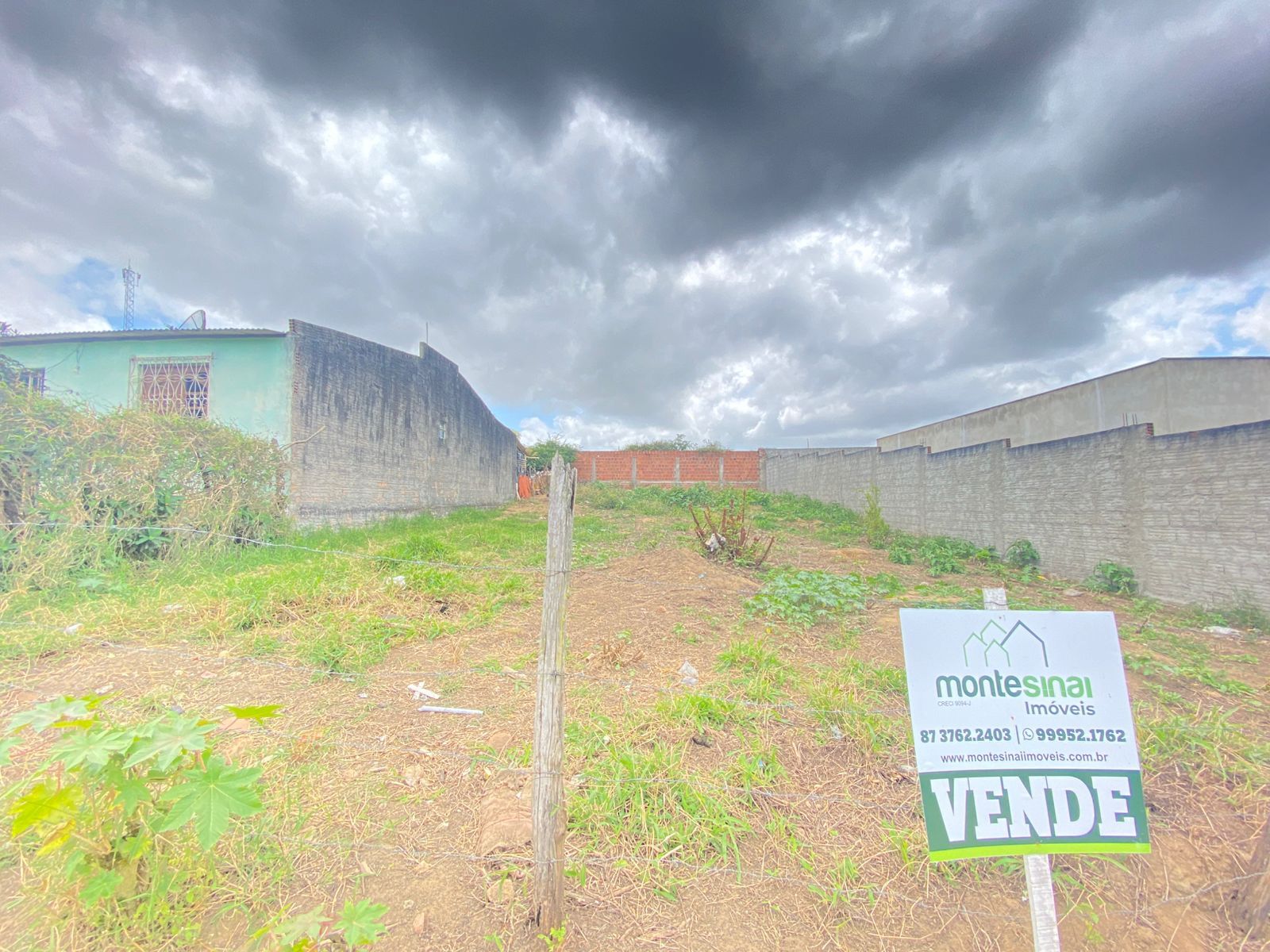 Imagens do imóveis Terreno Escriturado  a venda 15x30 por R$ 85.000,00 no bairro cohab 3