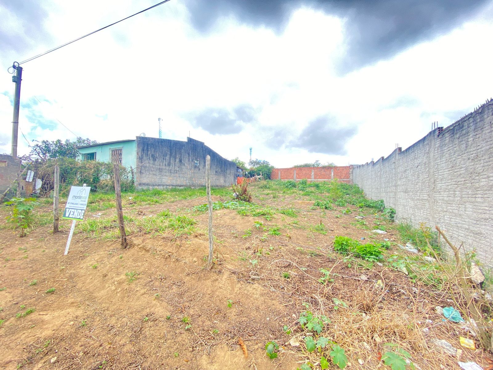 Imagens do imóveis Terreno Escriturado  a venda 15x30 por R$ 85.000,00 no bairro cohab 3