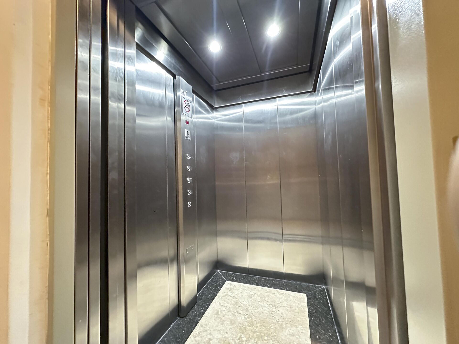 Apartamento à venda no bairro Severiano Moraes Filho em Garanhuns/PE