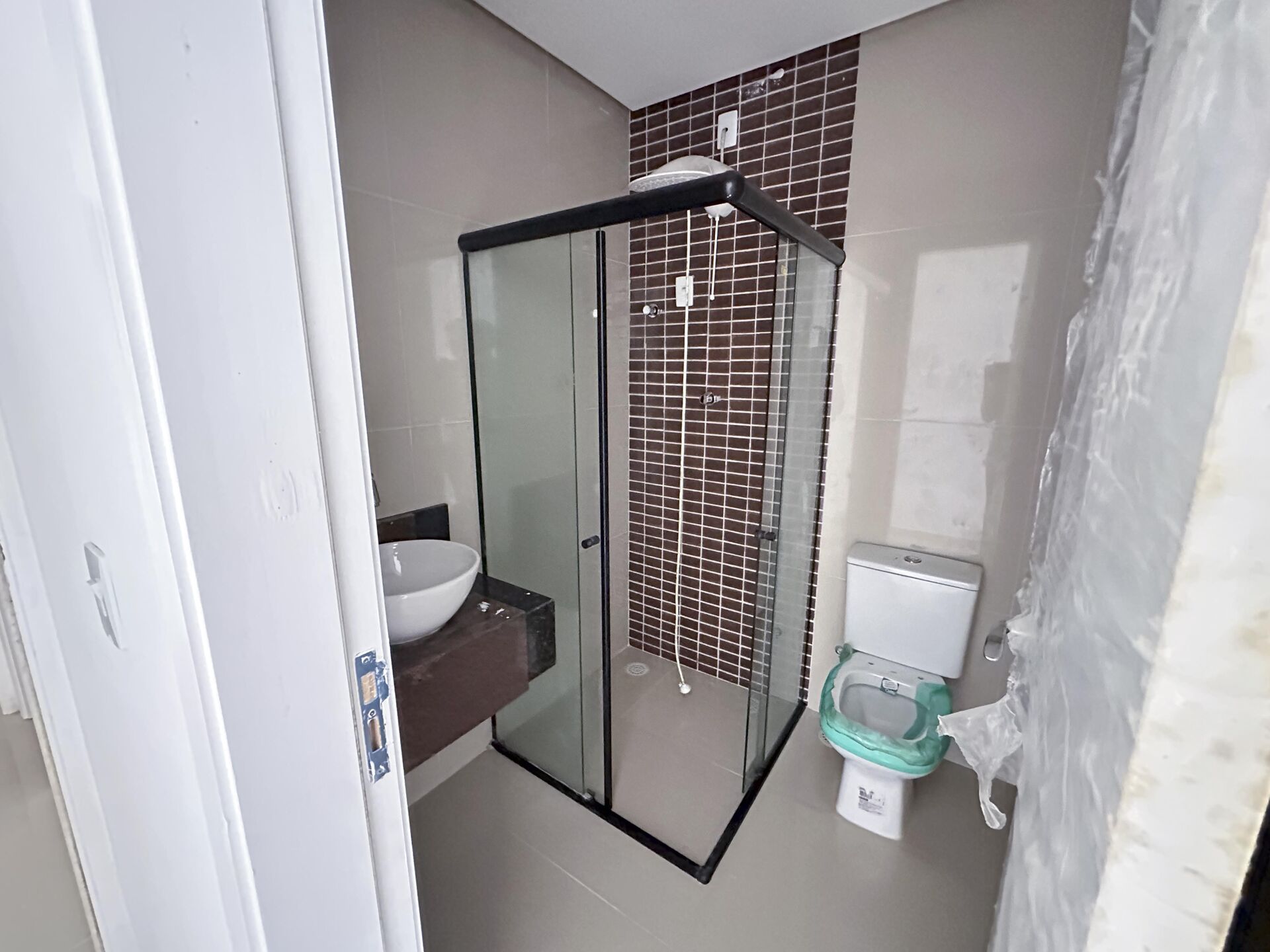 Apartamento à venda no bairro Severiano Moraes Filho em Garanhuns/PE