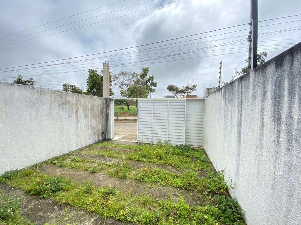 Imagens do imóveis Casa com 3 quartos à venda, 69 m² por R$220.000,00 - Cidade das Flores - Garanhuns/PE