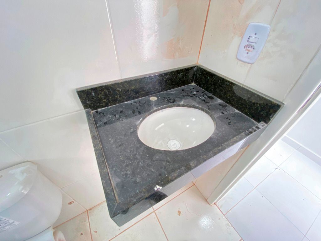 Imagens do imóveis Casa com 3 quartos à venda, 69 m² por R$220.000,00 - Cidade das Flores - Garanhuns/PE