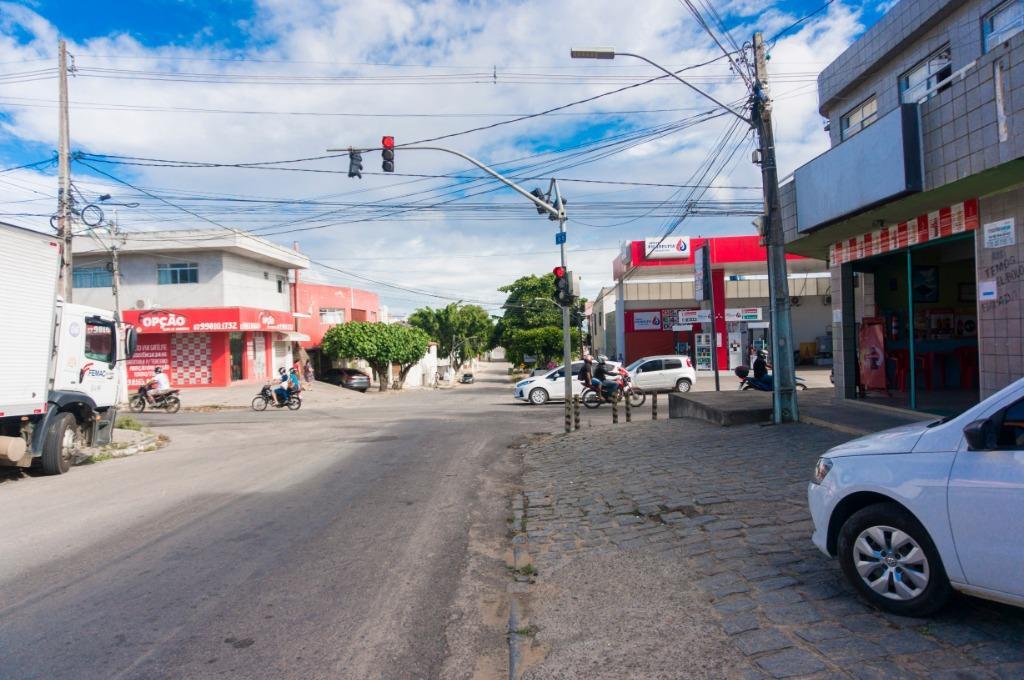 Apartamento com ponto comercial com 8 quartos à venda, 970 m² por R$ 1.600.000 - Heliópolis - Garanhuns/PE