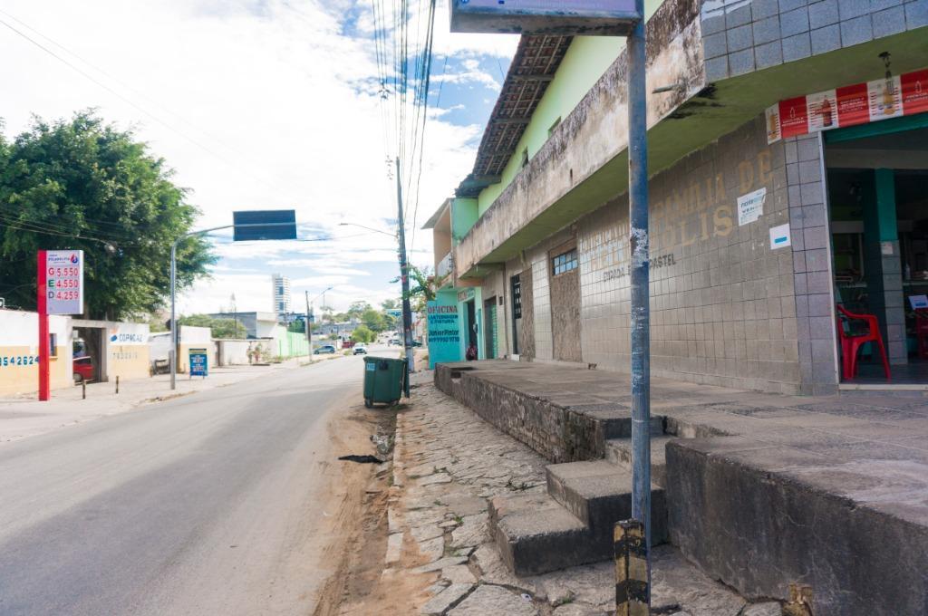 Apartamento com ponto comercial com 8 quartos à venda, 970 m² por R$ 1.600.000 - Heliópolis - Garanhuns/PE