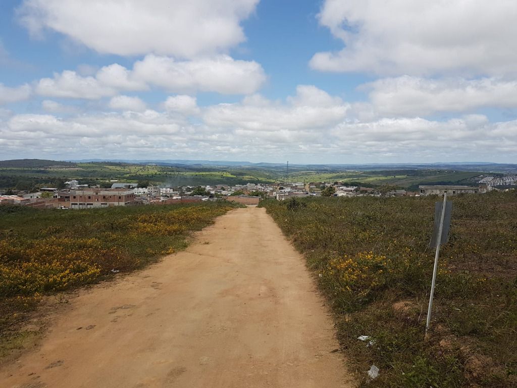 Imagens do imóveis Terreno à venda, 250 m² por R$ 40.000,00 - Severiano Moraes Filho - Garanhuns/PE