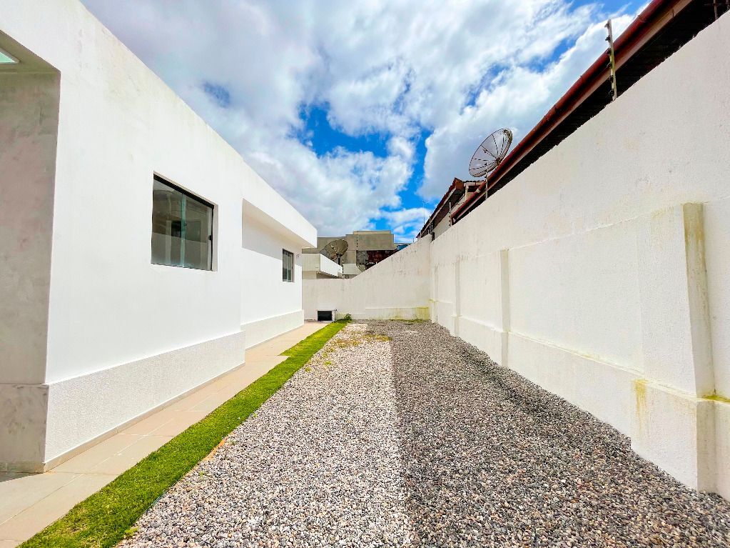 Imagens do imóveis Casa com 4 quartos à venda, 274 m² por R$ 1.400.000 - Heliópolis - Garanhuns/PE