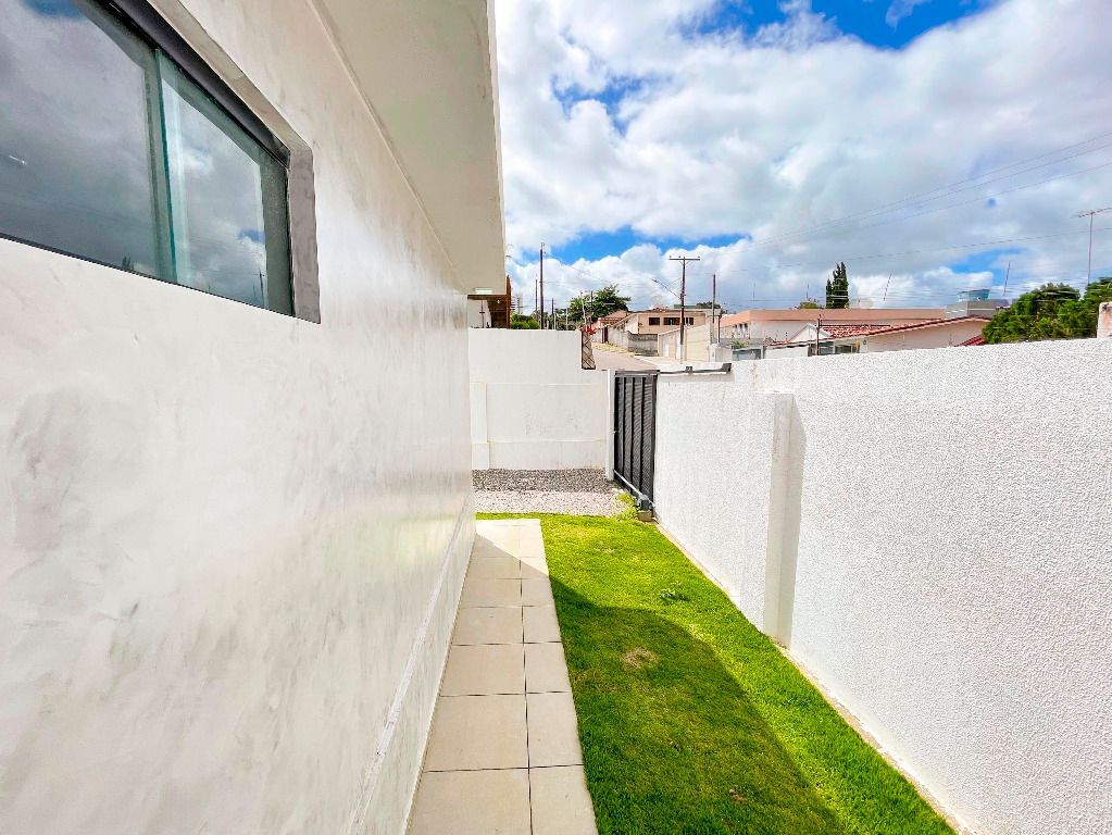 Imagens do imóveis Casa com 4 quartos à venda, 274 m² por R$ 1.400.000 - Heliópolis - Garanhuns/PE