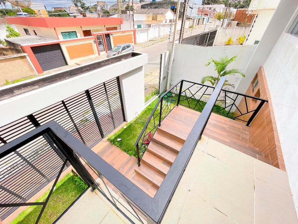 Imagens do imóveis Casa com 4 quartos à venda, 274 m² por R$ 1.400.000 - Heliópolis - Garanhuns/PE