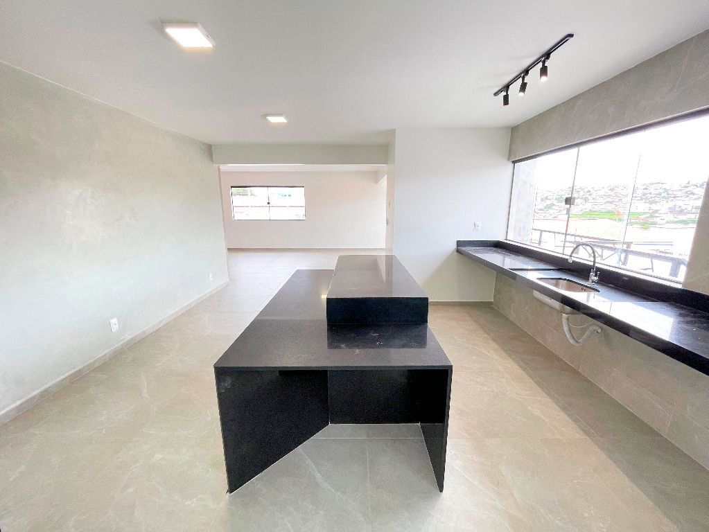 Imagens do imóveis Casa com 4 quartos à venda, 274 m² por R$ 1.400.000 - Heliópolis - Garanhuns/PE