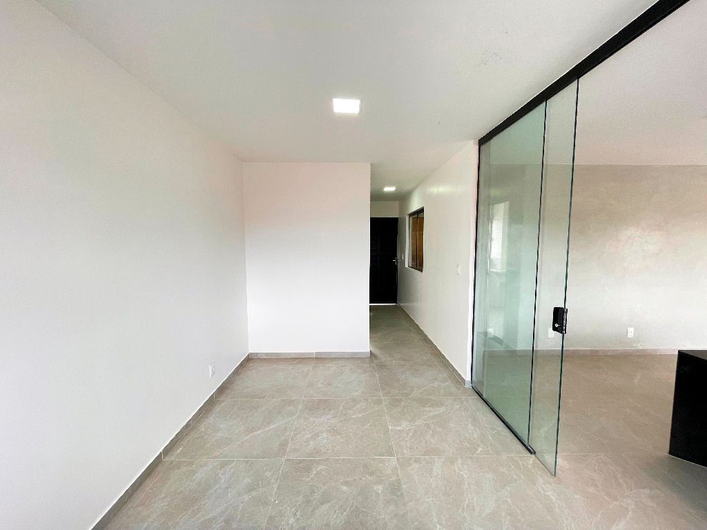 Casa com 4 quartos à venda, 274 m² por R$ 1.400.000 - Heliópolis - Garanhuns/PE
