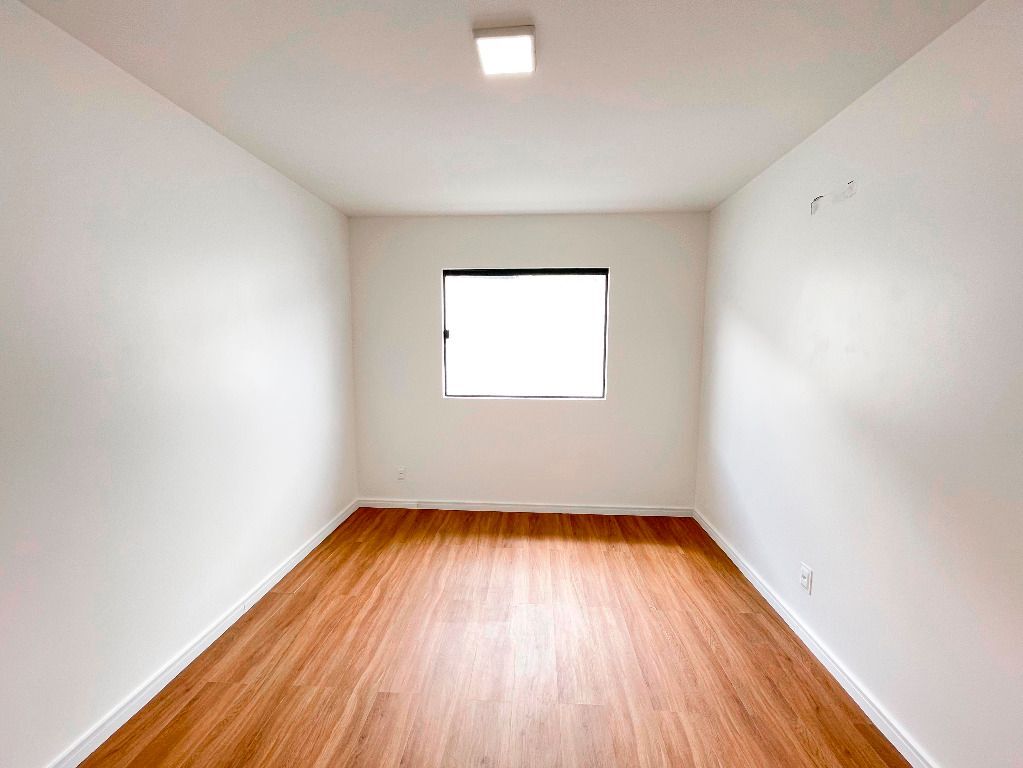 Casa com 4 quartos à venda, 274 m² por R$ 1.400.000 - Heliópolis - Garanhuns/PE