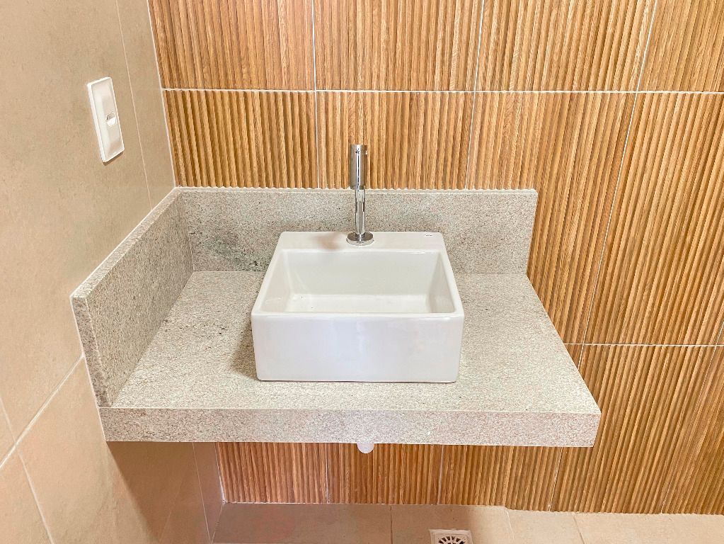 Casa com 4 quartos à venda, 274 m² por R$ 1.400.000 - Heliópolis - Garanhuns/PE