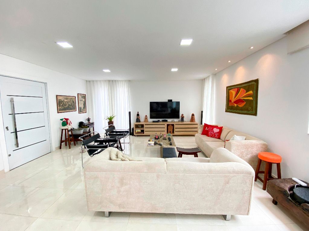 Imagens do imóveis Casa com 4 quartos à venda, 460 m² por R$ 1.400.000 - Condomínio Morada Nobre - Garanhuns/PE