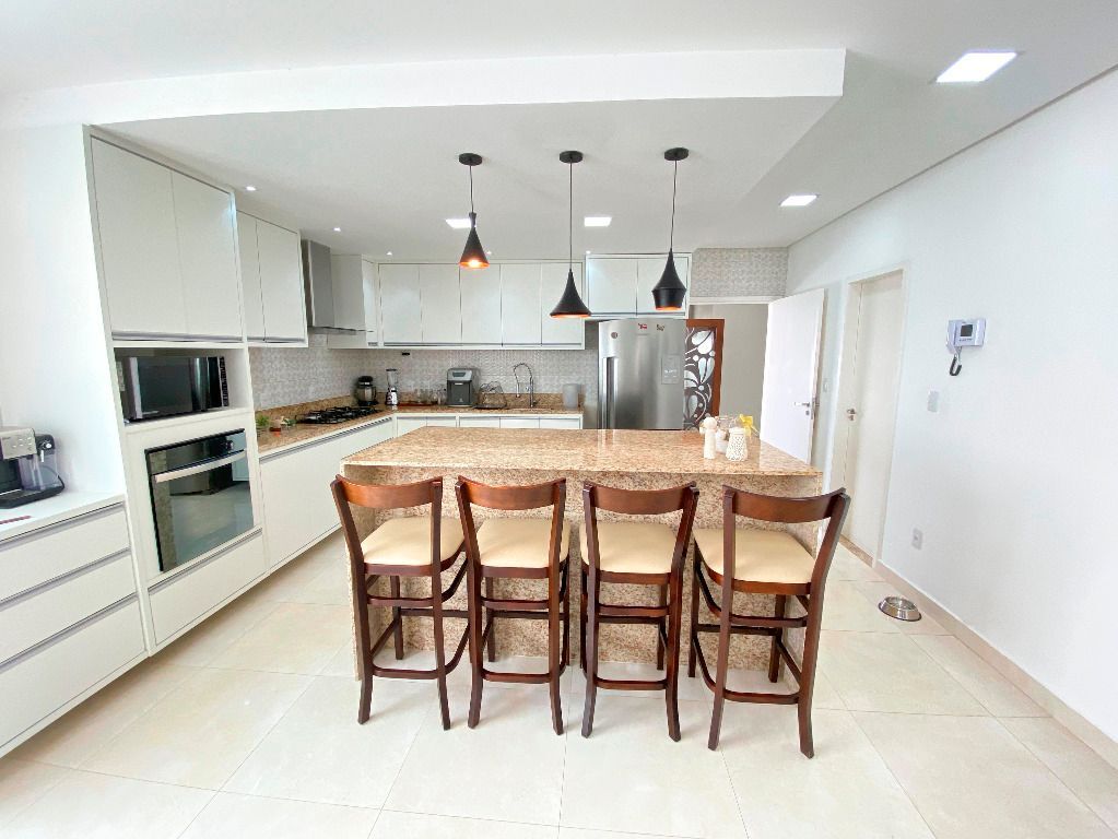 Imagens do imóveis Casa com 4 quartos à venda, 460 m² por R$ 1.400.000 - Condomínio Morada Nobre - Garanhuns/PE