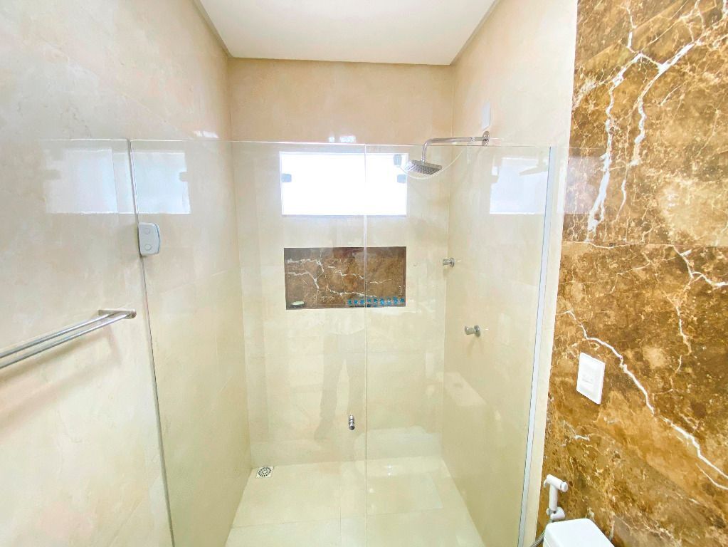 Imagens do imóveis Casa com 4 quartos à venda, 460 m² por R$ 1.400.000 - Condomínio Morada Nobre - Garanhuns/PE