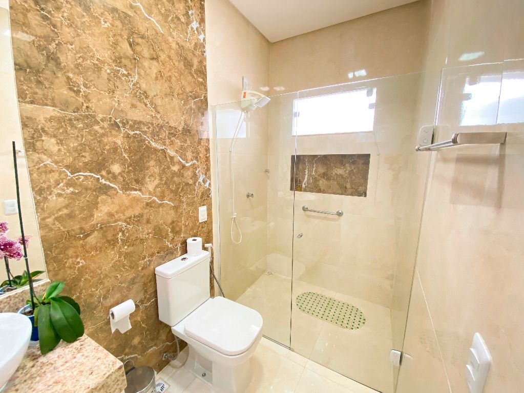 Imagens do imóveis Casa com 4 quartos à venda, 460 m² por R$ 1.400.000 - Condomínio Morada Nobre - Garanhuns/PE