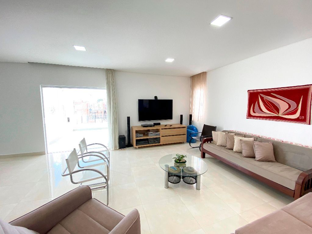 Casa com 4 quartos à venda, 460 m² por R$ 1.400.000 - Condomínio Morada Nobre - Garanhuns/PE