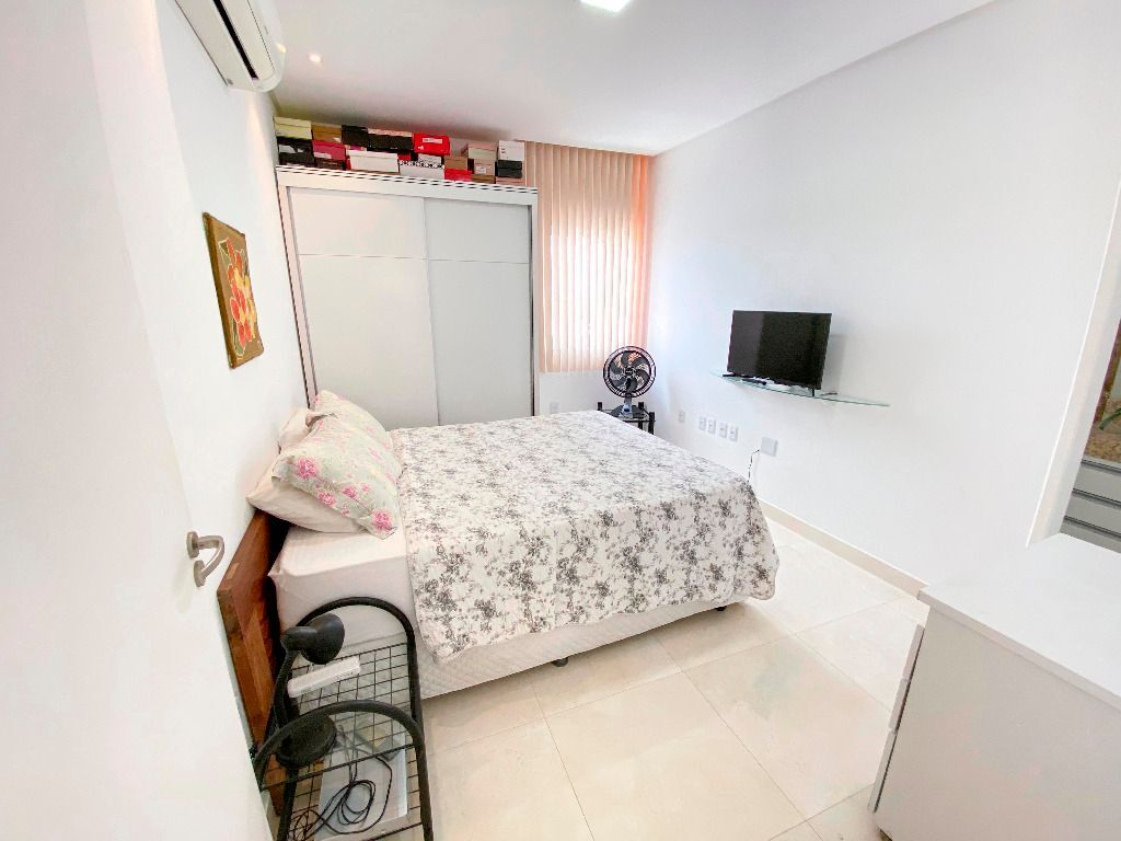 Casa com 4 quartos à venda, 460 m² por R$ 1.400.000 - Condomínio Morada Nobre - Garanhuns/PE