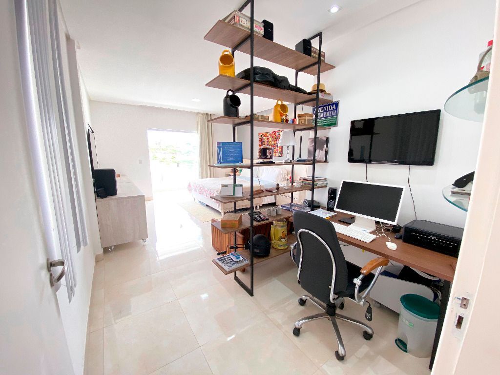 Casa com 4 quartos à venda, 460 m² por R$ 1.400.000 - Condomínio Morada Nobre - Garanhuns/PE