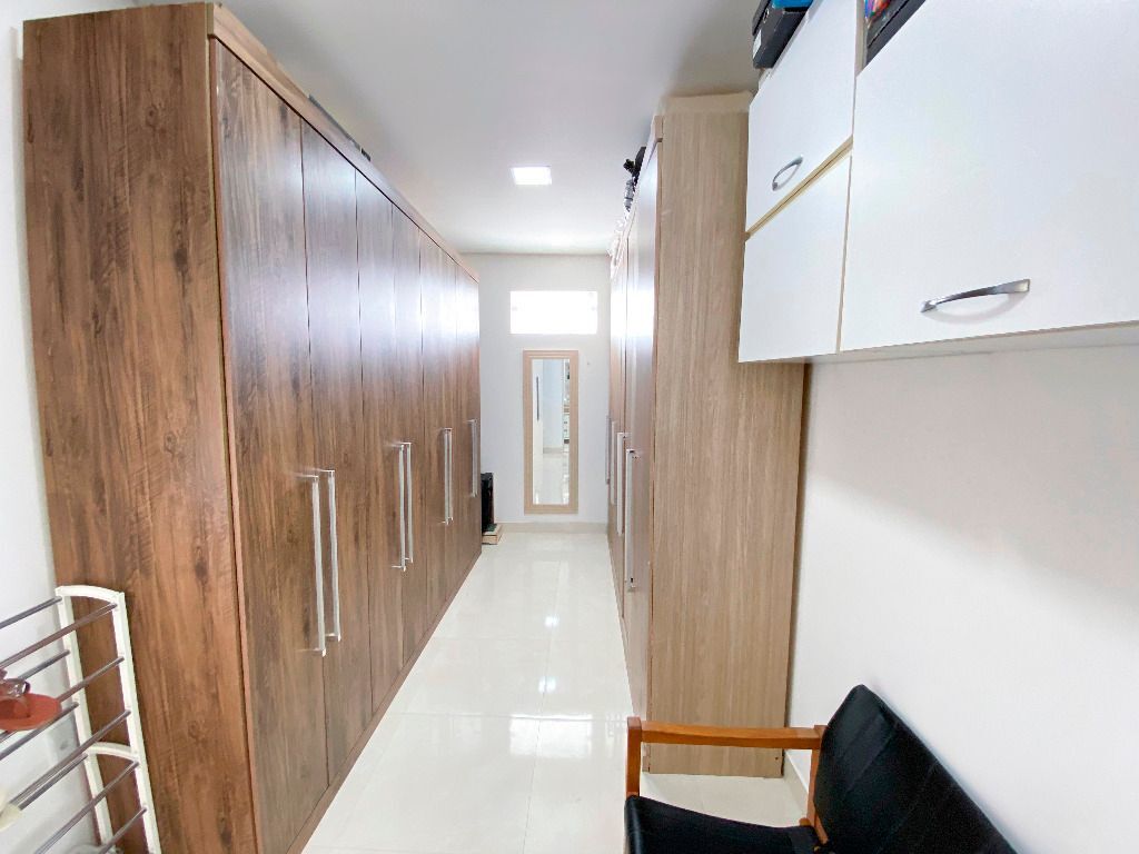 Casa com 4 quartos à venda, 460 m² por R$ 1.400.000 - Condomínio Morada Nobre - Garanhuns/PE