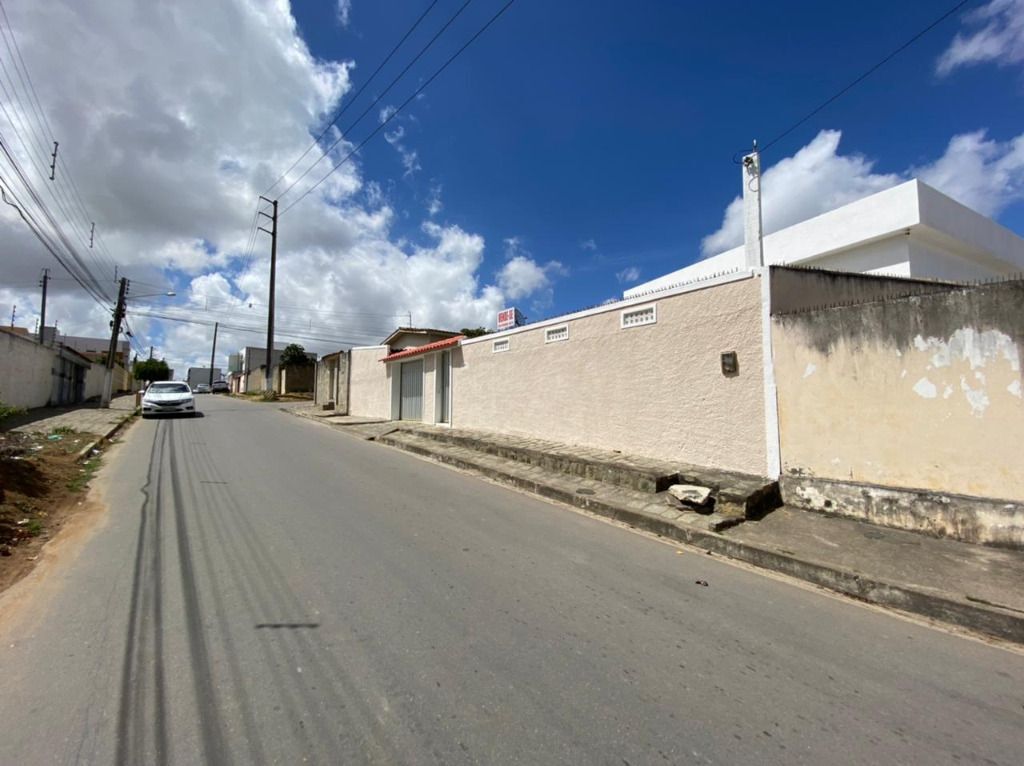 Imagens do imóveis Casa com 4 quartos à venda, 153 m² por R$ 600.000 - Dom Thiago Postma - Garanhuns/PE