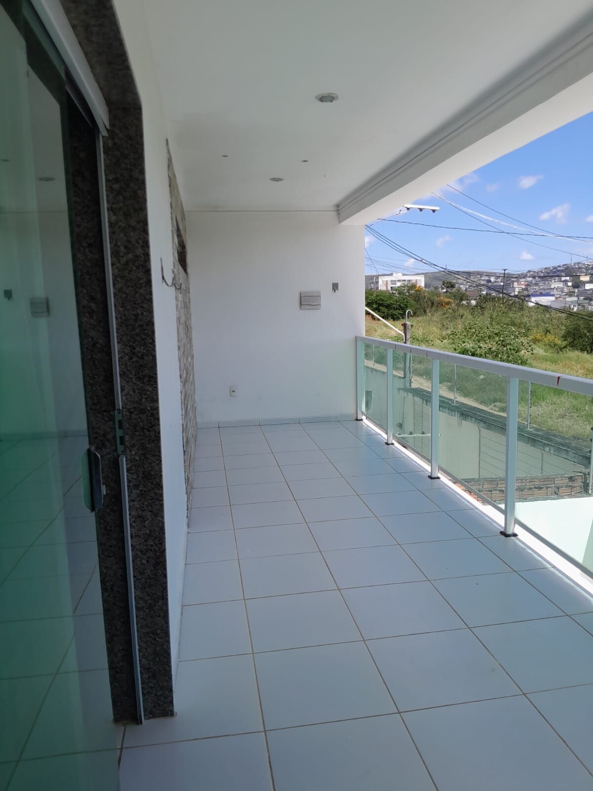 Casa Alto Padrão aluguel por R$ 3.500,00 Bairro Francisco Simão dos Santos prox a quarta igreja