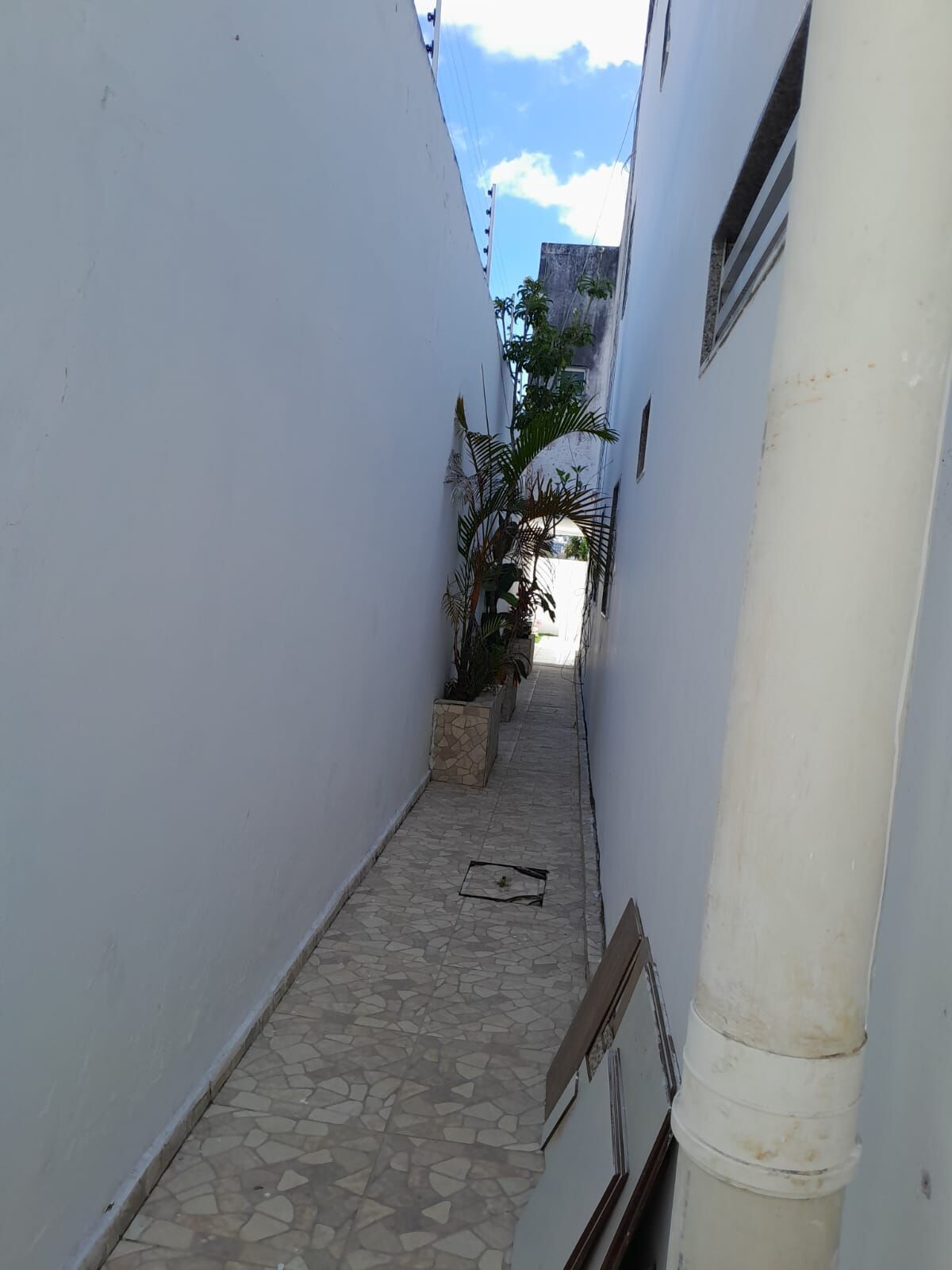 Casa Alto Padrão aluguel por R$ 3.500,00 Bairro Francisco Simão dos Santos prox a quarta igreja