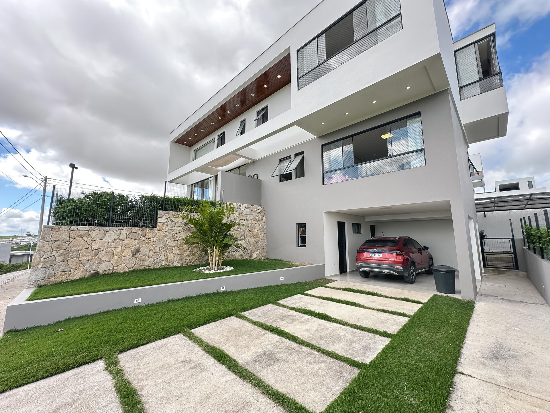 Imagens do imóveis Casa Alto Padrão a venda por R$ 1.350.000,00 no Condominio Ville De Fluers