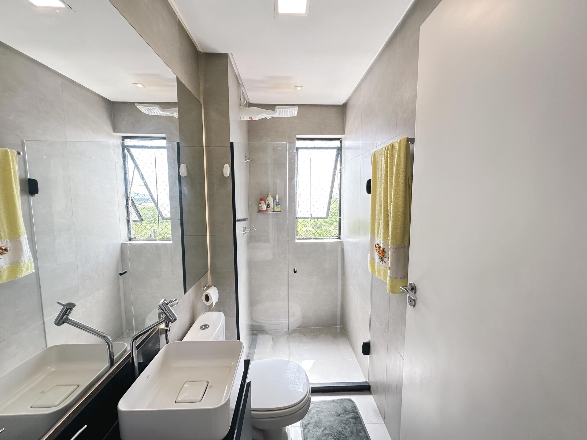 Casa Alto Padrão a venda por R$ 1.350.000,00 no Condominio Ville De Fluers