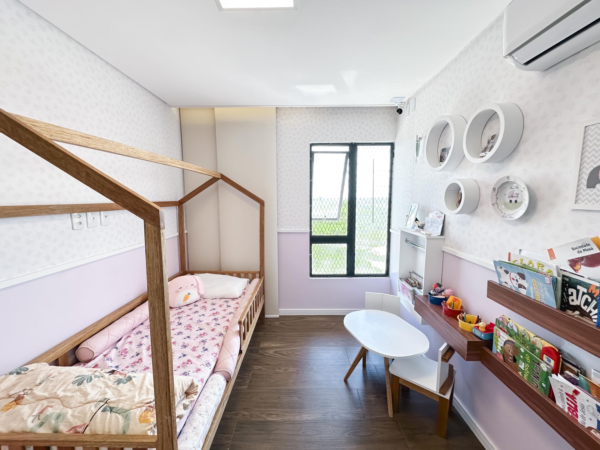 Casa Alto Padrão a venda por R$ 1.350.000,00 no Condominio Ville De Fluers