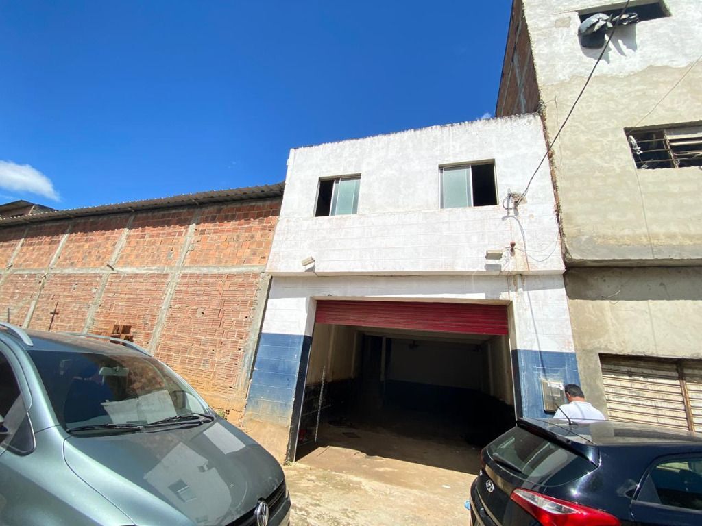 Salão - venda por R$ 330.000 ou aluguel por R$ 2.000/mês - Heliópolis - Garanhuns/PE