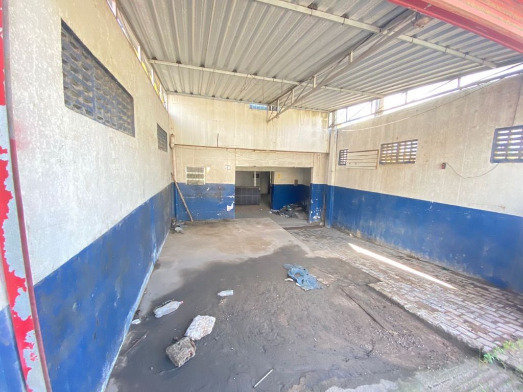 Salão - venda por R$ 330.000 ou aluguel por R$ 2.000/mês - Heliópolis - Garanhuns/PE