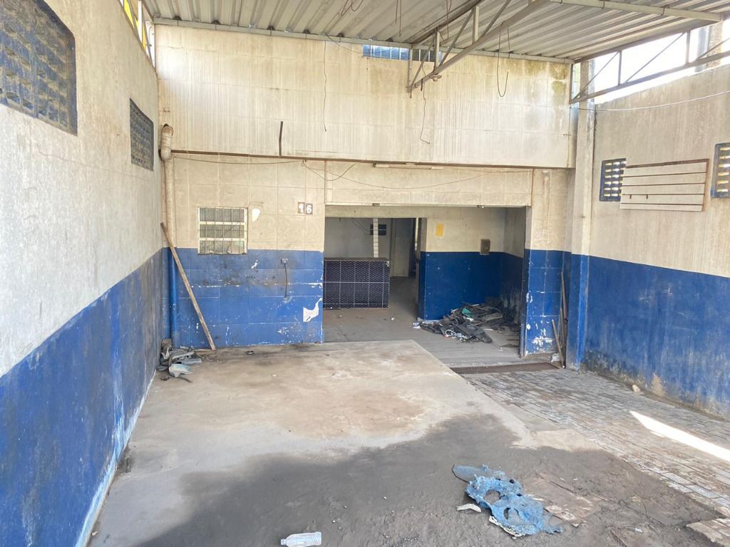 Salão - venda por R$ 330.000 ou aluguel por R$ 2.000/mês - Heliópolis - Garanhuns/PE